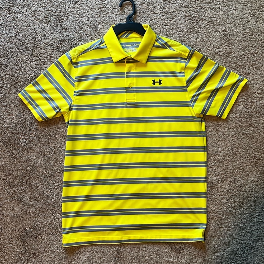 Men’s yellow striped Under Armour Golf polo. Size Medium.
